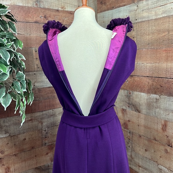 CARON CHICAGO Vintage Purple Avant Garde Sheath Dress with Yarn Trim - Picture 10 of 13